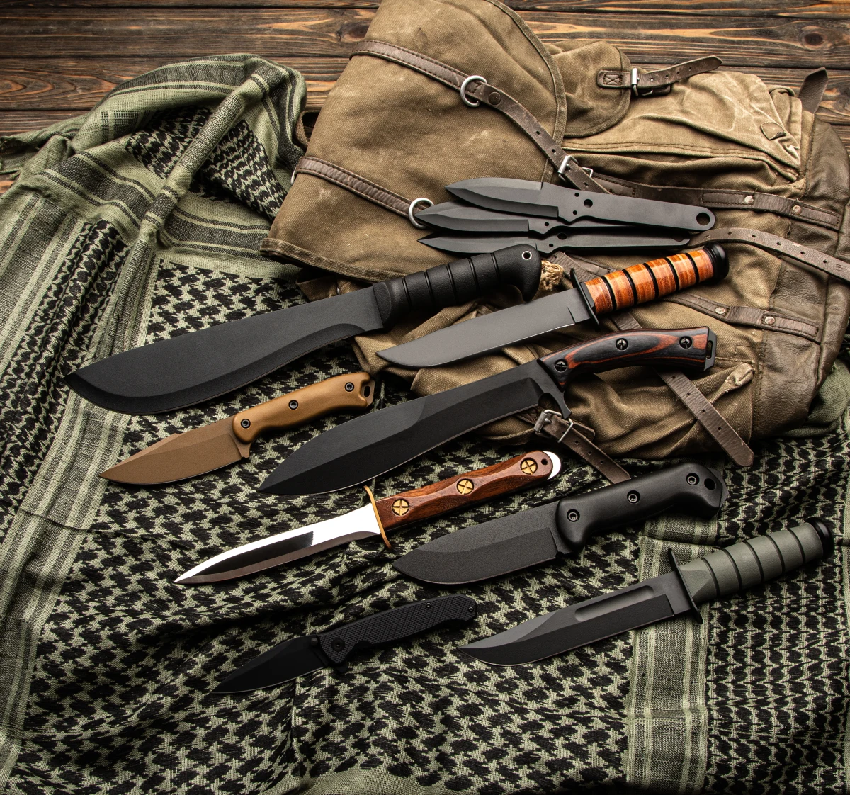 Maczety i budzące grozę tzw. zombie noże, czyli niebezpieczne narzędzia, które mogą być użyte do ataku albo do przestraszenia ofiary, będą zakazane, a policja zyska uprawnienia do ich konfiskaty. Przepisy zakładające zakazanie noży, których przeznaczeniem jest przemoc, zamierza wprowadzić brytyjski. Zwiększone będą też kary za ich posiadanie.