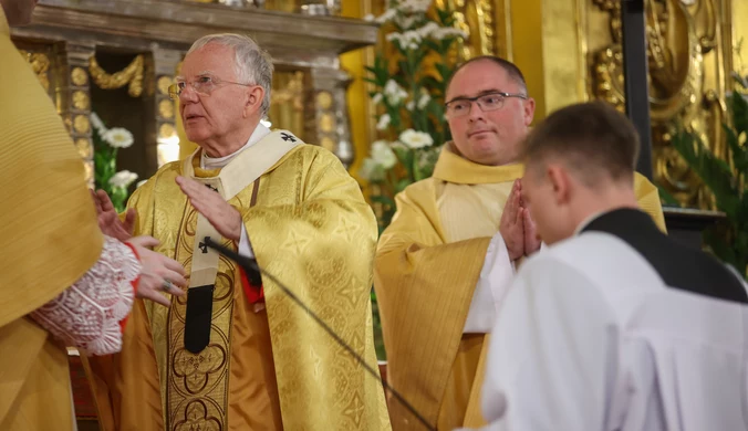 Abp Jędraszewski: Światu potrzebna jest prawda o Smoleńsku