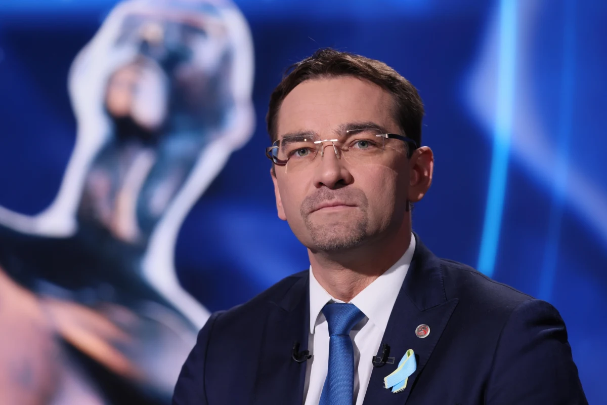 "Michał Winiarski z Nikolą Grbiciem grali kiedyś wspólnie w jednej drużynie i plany, by rozegrać takie spotkanie, były już dawno" – powiedział w rozmowie z RMF FM Sebastian Świderski, prezes Polskiego Związku Piłki Siatkowej, o zaplanowanym na 25 maja towarzyskim meczu Polski z Niemcami w katowickim Spodku. W składzie kadry zabraknie pewnie kilku czołowych graczy, bo 20 maja Grupa Azoty ZAKSA Kędzierzyn Koźle i Jastrzębski Węgiel rozegrają dopiero finał Ligi Mistrzów.