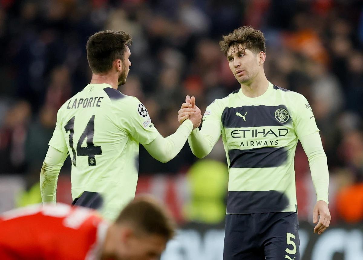 Manchester City - Real Madryt i Inter Mediolan - AC Milan - to pary półfinałowe obecnej edycji piłkarskiej Ligi Mistrzów. W środę awans wywalczyła drużyna angielska, która zremisowała w Monachium z Bayernem 1:1, oraz Inter, którego rewanż z Benfiką Lizbona zakończył się wynikiem 3:3.