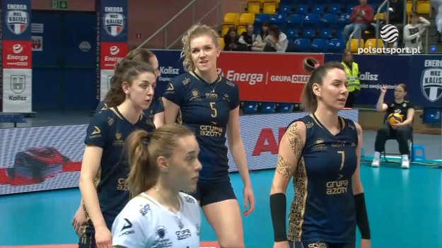 Energa MKS Kalisz – Grupa Azoty Chemik Police 0:3 (22:25, 17:25, 18:25)

 

Energa MKS: Alicja Grabka, Karolina Drużkowska, Zuzanna Efimienko-Młotkowska, Aleksandra Rasińska, Zuzanna Kuligowska, Karolina Fedorek – Izabela Lemańczyk (libero) oraz Aleksandra Wójcik, Katarzyna Wawrzyniak, Alina Bartkowska, Sonia Stefanik. Trener: Marcin Widera.


Chemik: Fabiola Almeida de Sousa, Martyna Łukasik, Agnieszka Korneluk, Jovana Brakocevic-Canzian, Martyna Czyrniańska, Iga Wasielewska – Maria Stenzel (libero) oraz Maira Cipriano, Marlena Kowalewska, Joanna Sikorska, Natalia Mędrzyk. Trener: Radosław Wodziński.