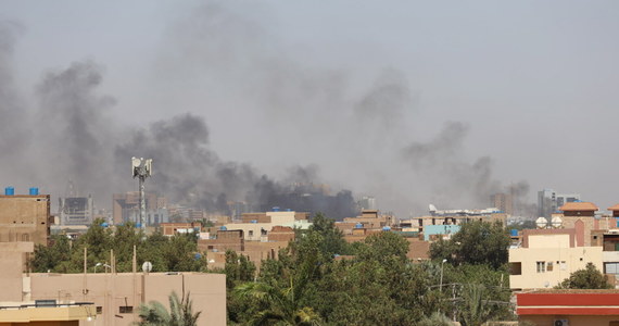 Sudańska armia i paramilitarne Siły Szybkiego Wsparcia (RSF) zawarły trzydniowy rozejm. Wcześniej już kilkakrotnie strony konfliktu ogłaszały zawieszenie broni, ale za każdym razem działania zbrojne były szybko wznawiane.