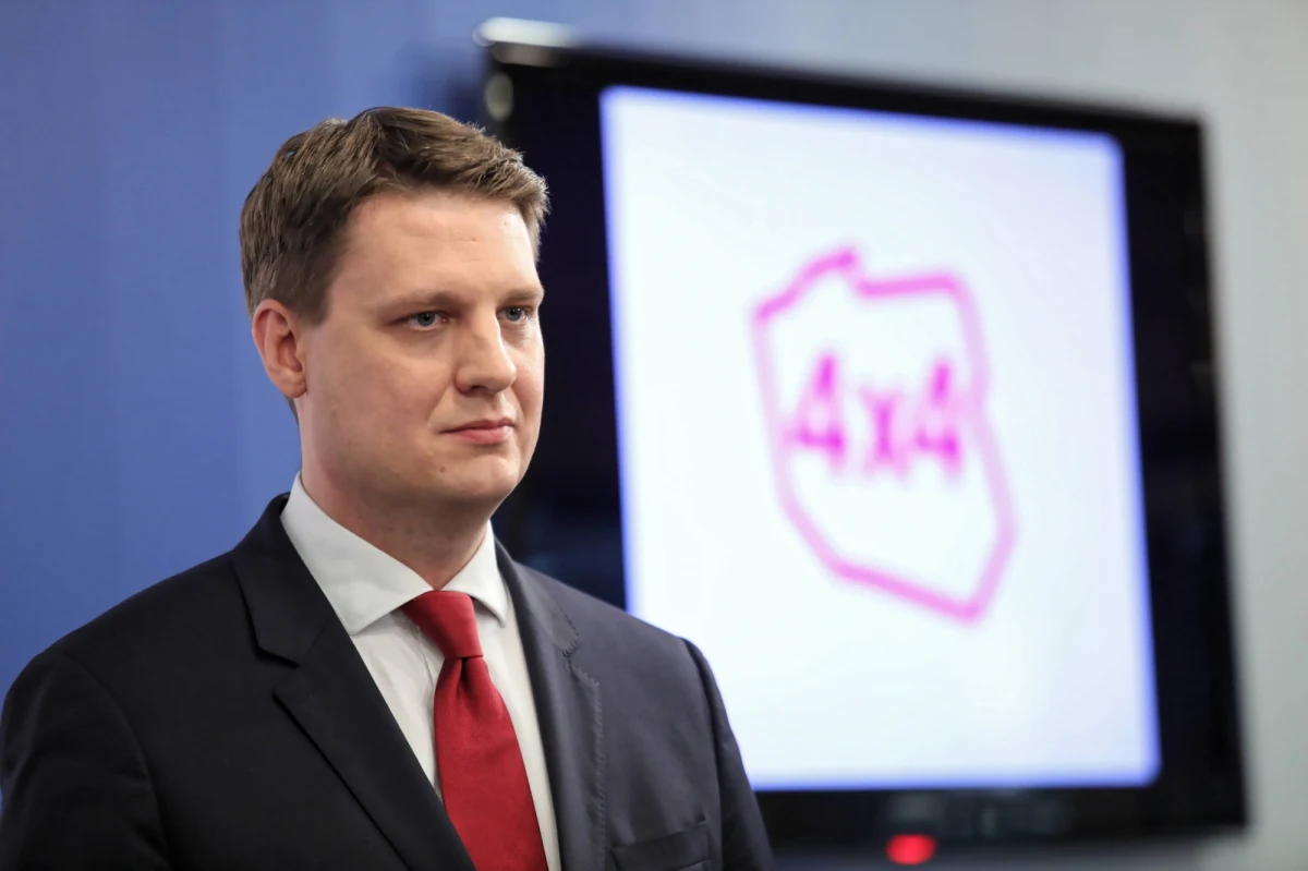 W weekend działalność zainaugurowało nowe ugrupowanie na polskiej scenie politycznej – partia Przyszłość. Jak informuje "Rzeczpospolita", wśród jej liderów są byli działacze Prawa i Sprawiedliwości i były szef Polskiej Fundacji Narodowej. 