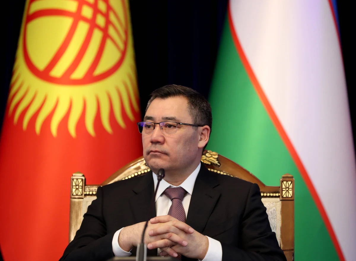 Podczas obchodów Dnia Zwycięstwa 9 maja w Moskwie spodziewana jest wizyta tylko jednego zagranicznego przywódcy. Chodzi o prezydenta Kirgistanu Sadyra Dżaparowa - podaje gazeta "Wiedomosti", powołując się na swoje źródła. 