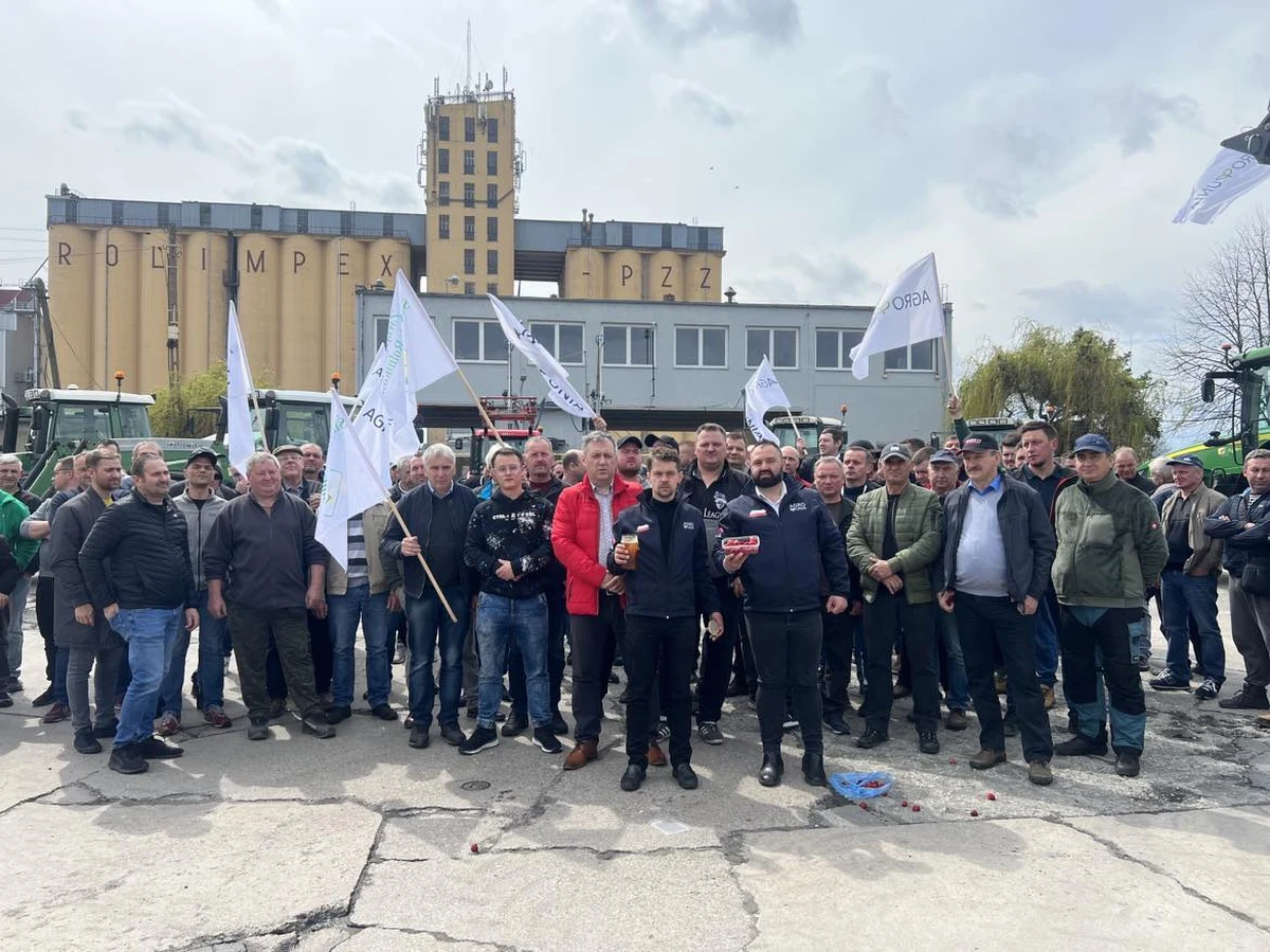 ​Strajki rolników na Opolszczyźnie. Pierwszy z zaplanowanych na dziś (25.04) zaczął się o 11:00 w Prudniku. Ale będą też w innych miastach regionu. Jak mają wyglądać?