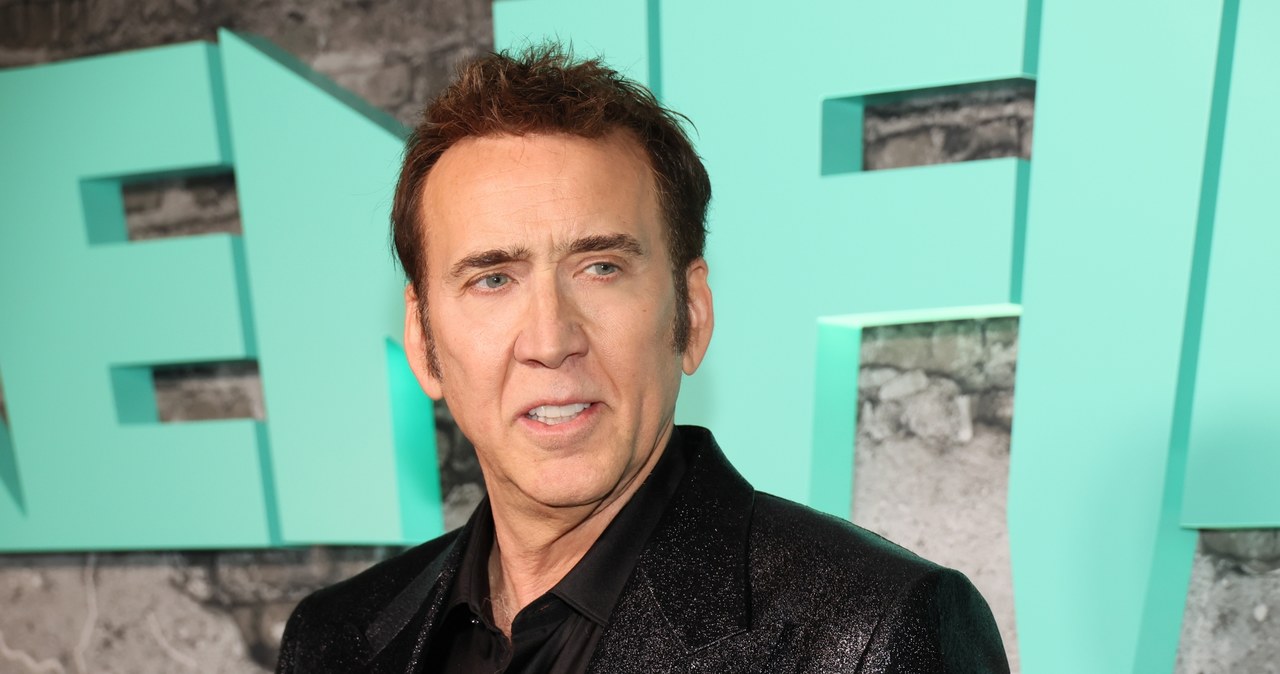 Nicolas Cage w najnowszym wywiadzie wrócił wspomnieniami do szczególnie mrocznego etapu w swoim życiu. Choć wróżono mu wielką karierę, on zaczął grywać w coraz gorzej ocenianych produkcjach. Robił to z powodu długów, w które popadł w wyniku nieprzemyślanych inwestycji. Teraz gwiazdor wyznał, ile wynosiła kwota, którą musiał spłacić. "Gdy rynek się załamał, nie zdołałem na czas wydostać się z tarapatów. Uzbierało się ponad 6 mln dolarów długów" - zdradził laureat Oscara.