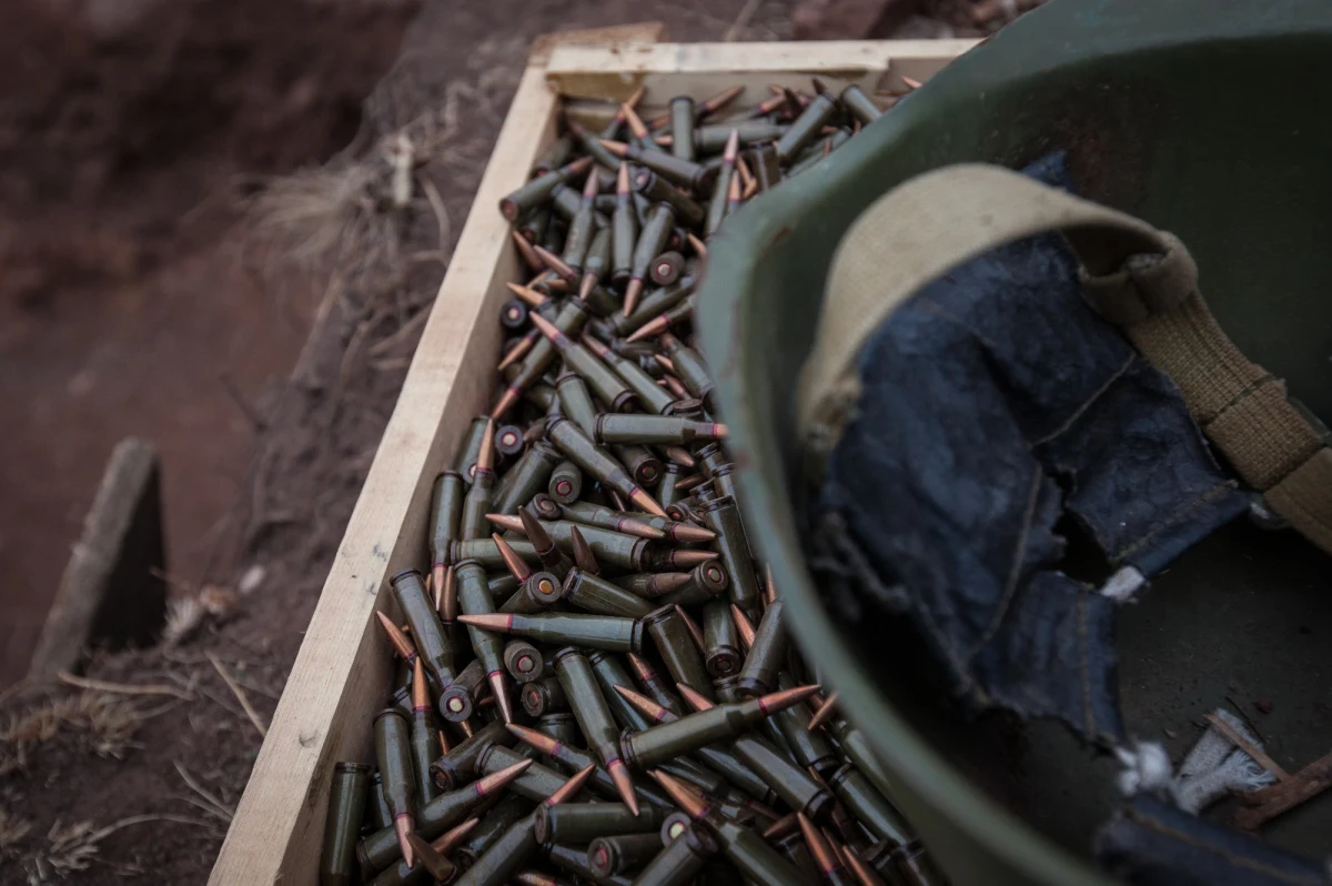 Unijne dostawy amunicji dla Ukrainy to obecnie coraz większa żenada - powiedział RMF FM zachodni dyplomata. Ambasadorowie UE nie doszli do porozumienia w sprawie wspólnych zakupów amunicji i nie wiadomo, czy uda się osiągnąć kompromis w piątek.