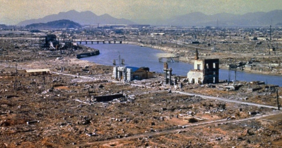 Atak trwał kilka sekund. Efektem była śmierć 200 000 ludzi