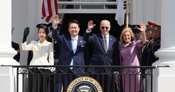 W czasie wizyty prezydenta Korei Południowej Jun Suk Jeola w USA obie strony podpisały 23 wstępne porozumienia o współpracy. Dotyczą one m.in. zaawansowanych technologii, baterii, robotów i energetyki jądrowej - poinformował  resort przemysłu w Seulu.