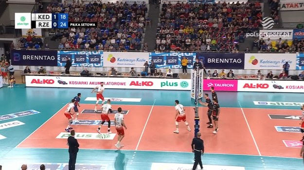 Grupa Azoty ZAKSA Kędzierzyn-Koźle - Asseco Resovia Rzeszów 3:2 (25:19, 19:25, 25:23, 26:28, 15:12).

