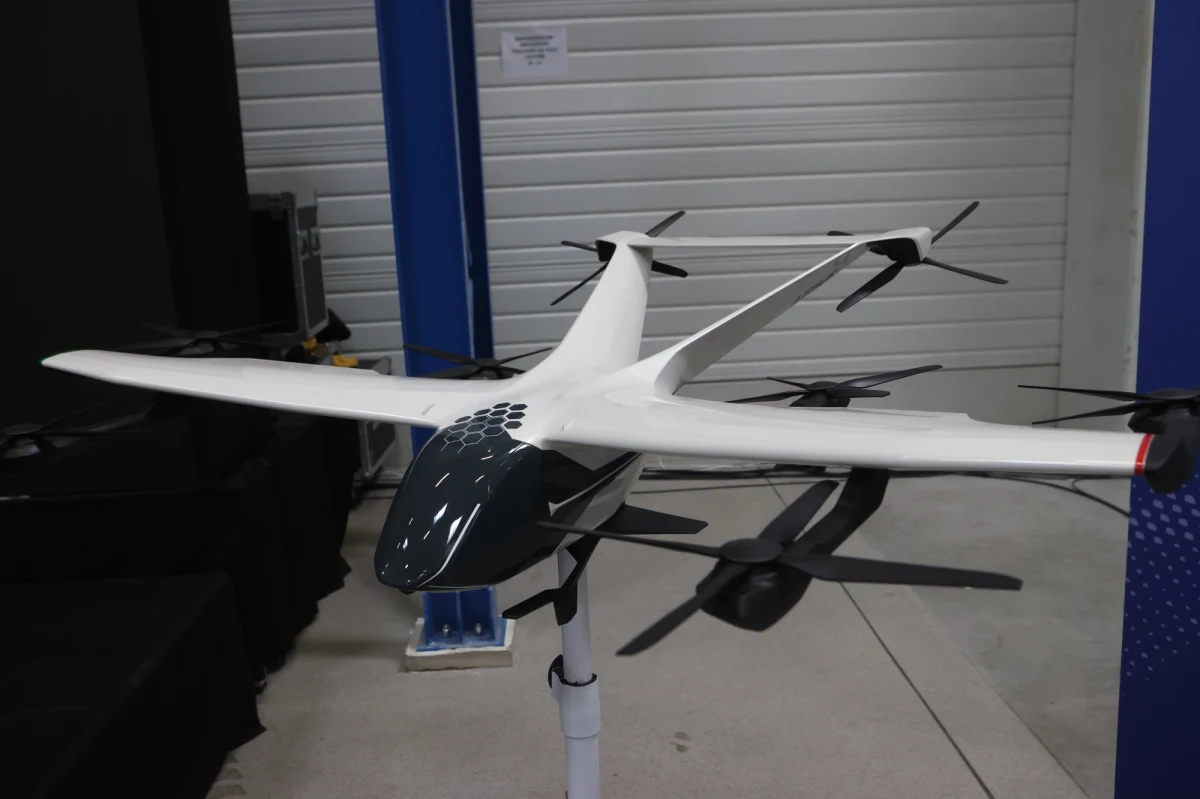 ​W Strykowie (woj. łódzkie) w czwartek oficjalnie otwarto Centrum Testów Airbus Helicopters. Ośrodek, współpracując ściśle z Politechniką Łódzką, odegrał kluczową rolę w niektórych naszych projektach - powiedział prezes Airbus Helicopters Bruno Even.