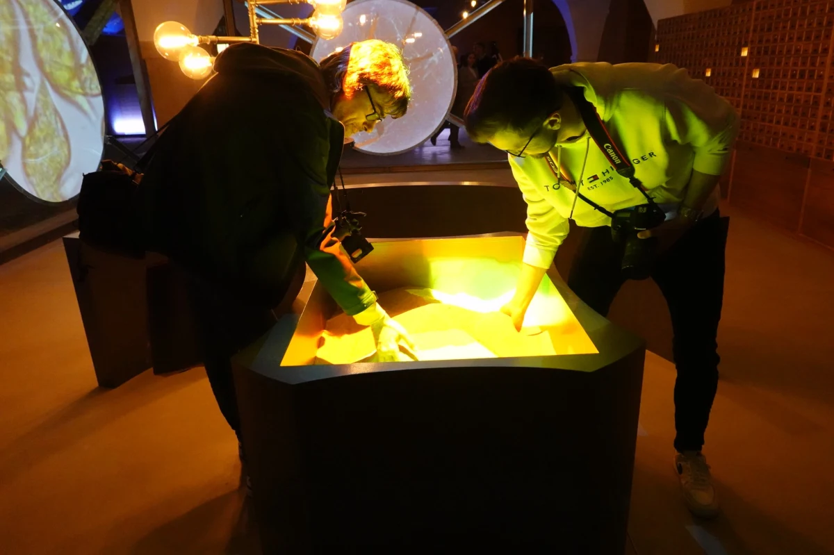 Od piątku (28.04) otwarte będzie dla zwiedzających nowopowstałe Centrum Przyrodniczo-Edukacyjne Karkonoskiego Parku Narodowego. Mieści się w kompleksie Pałacu Sobieszów w Jeleniej Górze. Historia i przyroda Karkonoszy jest tam pokazana na nowoczesnych wystawach, które angażują nasze zmysły.