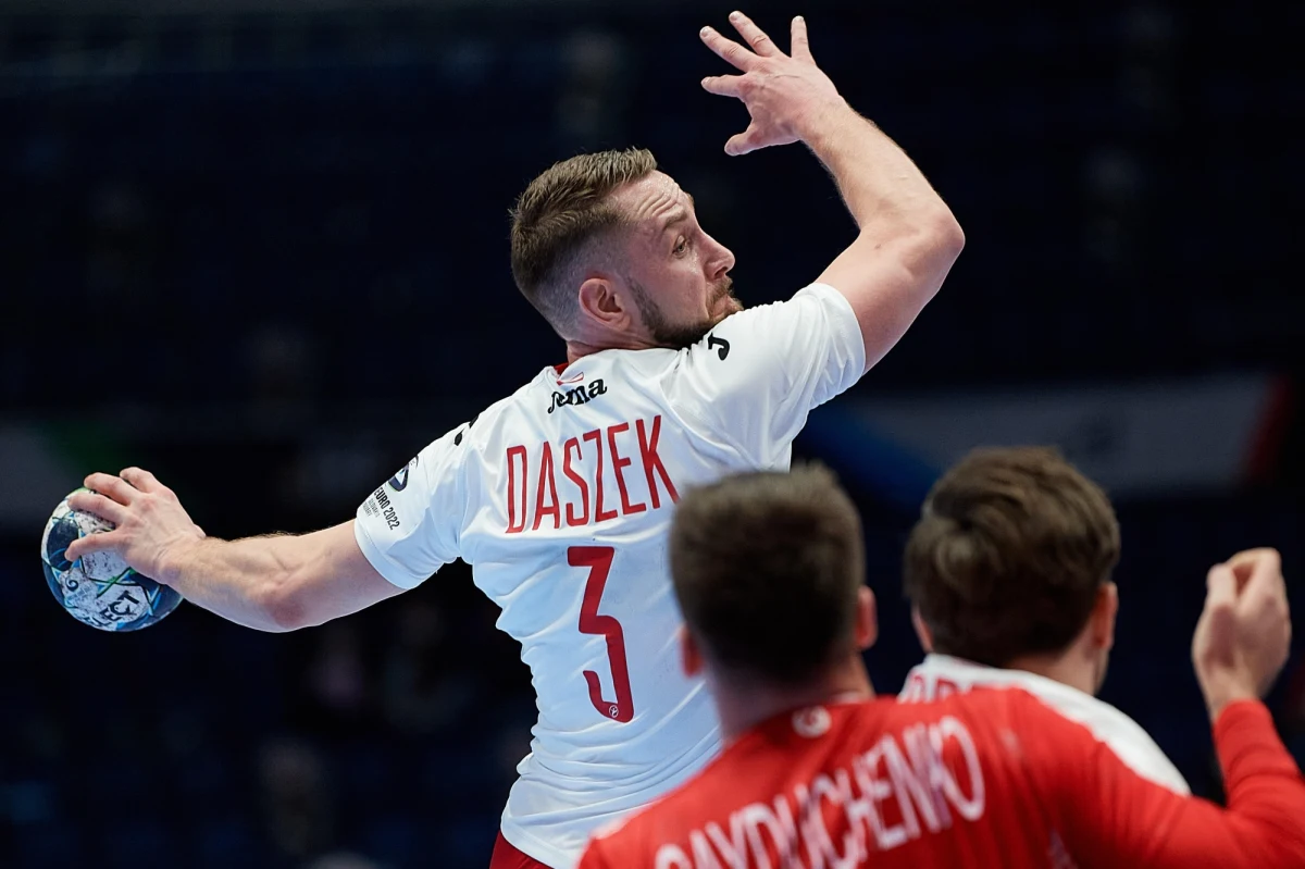 Marcin Lijewski nie mógł lepiej zadebiutować na stanowisku selekcjonera reprezentacji Polski piłkarzy ręcznych. Jego podopieczni pokonali w Vigevano Włochów 31:29 (13:15) i zapewnili sobie awans do turnieju finałowego mistrzostw Europy 2024.