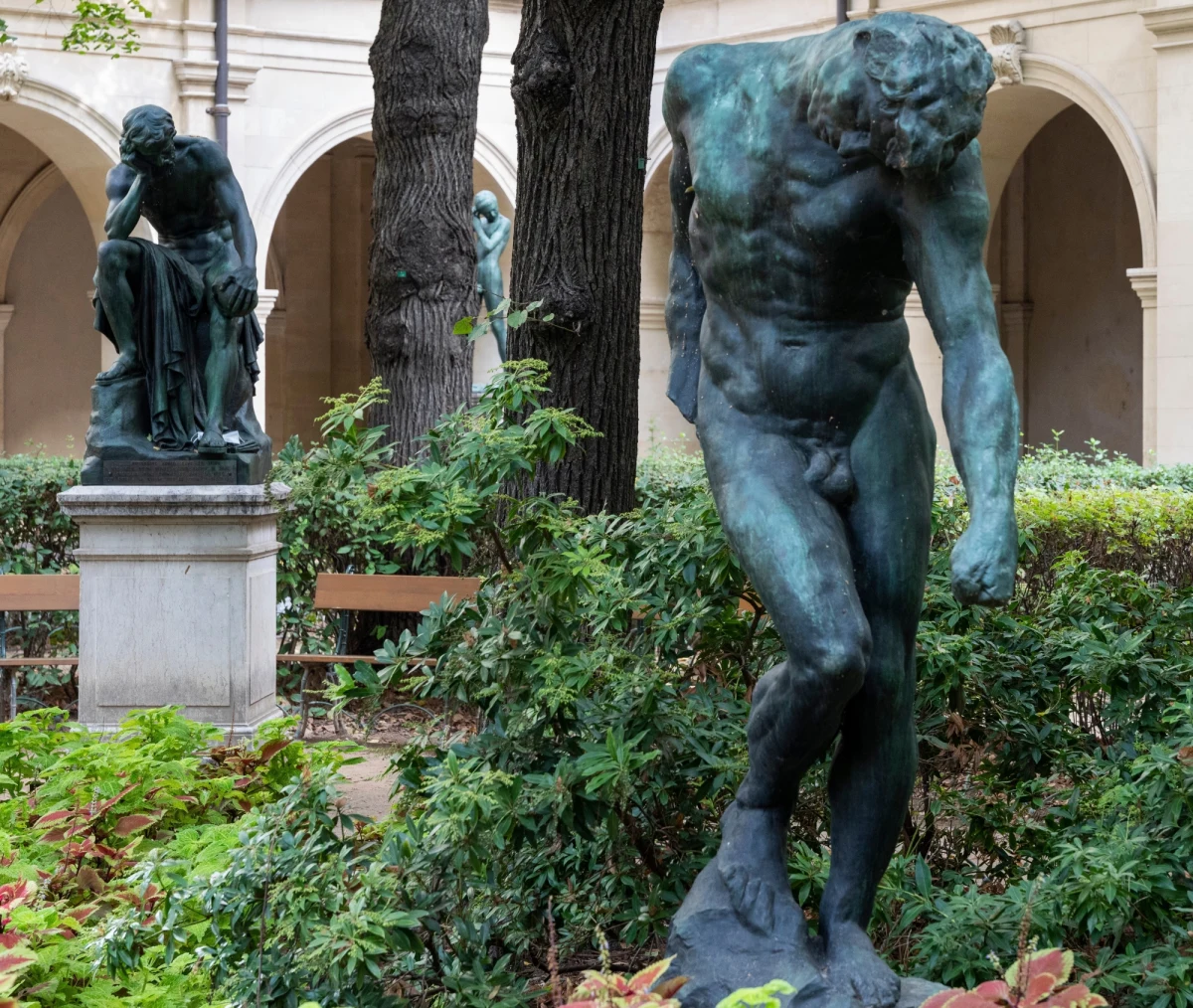 W czwartek Muzeum Sztuki Współczesnej (MSW) w Lyonie proponuje zwiedzanie nago wystawy „Inkarnacje, ciało w kolekcji MSW Lyon”, we współpracy z Francuską Federacją Naturyzmu.