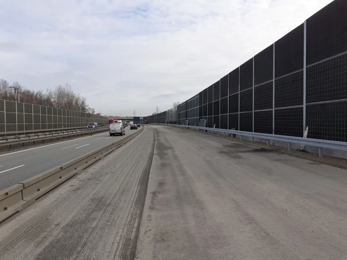 Będą zmiany dla kierowców na czas majówki na drogach w Małopolsce. Wciąż toczy się wiele remontów, ale część z nich zostanie zawieszona. Drogowcy spodziewają się wzmożonego ruchu szczególnie w kierunku Zakopanego.

