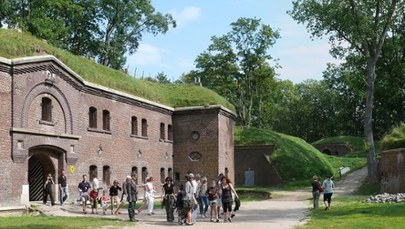 Fort Gerharda i latarnia znów się otwierają. Jak dotrzeć tam w majówkę?