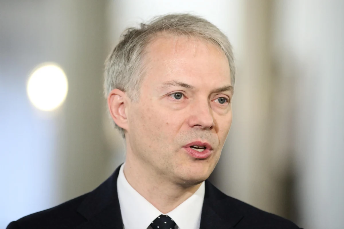 Spór między posłem Jackiem Żalkiem, a jego sąsiadem doczekał się sądowego rozstrzygnięcia. Pies ugryzł pupila parlamentarzysty przez ogrodzenie. Po tym, gdy właściciel agresywnego czworonoga nie zgodził się na pokrycie kosztów leczenia weterynaryjnego, Żalek postanowił zawiadomić policję, która skierowała do sądu wniosek o ukaranie. W Białymstoku zapadł w tej sprawie wyrok.