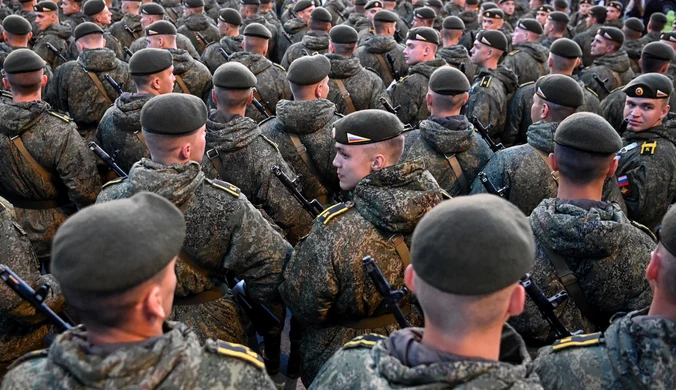 Rosjanie chcą wysłać tysiące nastolatków na front. Ruszyły szkolenia