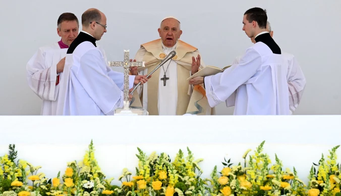 Węgry: Papież Franciszek odprawił mszę św. w Budapeszcie