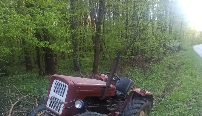 Zadzwonił na pogotowie i oznajmił, że… przejechał go własny traktor