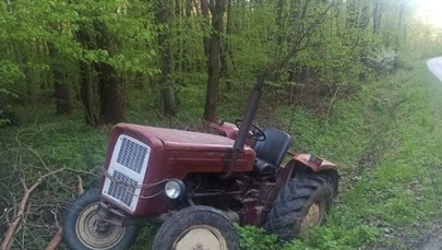 Przekazał policji, że... przejechał go własny traktor. Miał 3 promile 