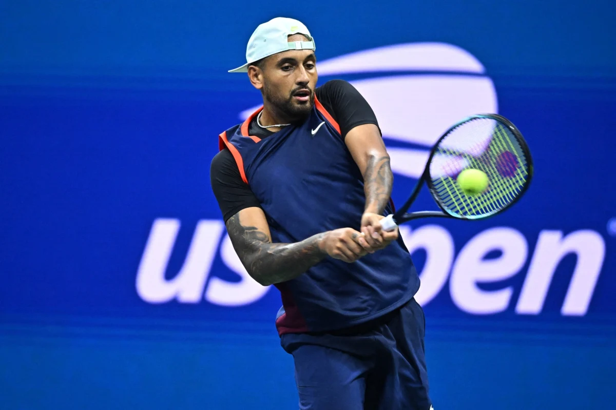 Australijski tenisista 28-letni Nick Kyrgios pomógł policji w Canberze ująć złodzieja samochodu jego matki. 