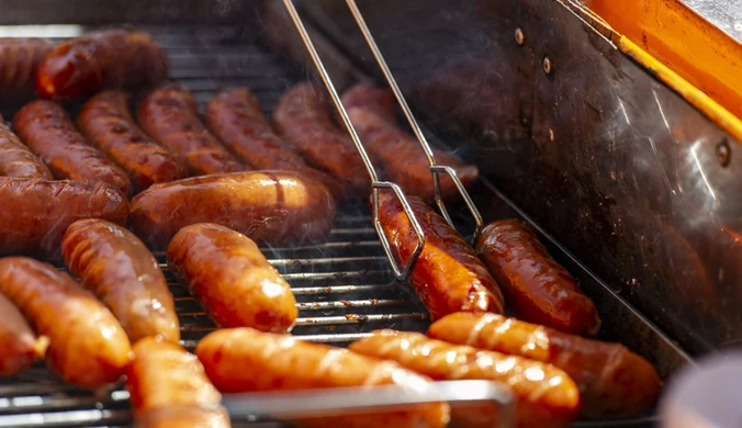 Grillowali na klatce schodowej wieżowca. Posypały się mandaty