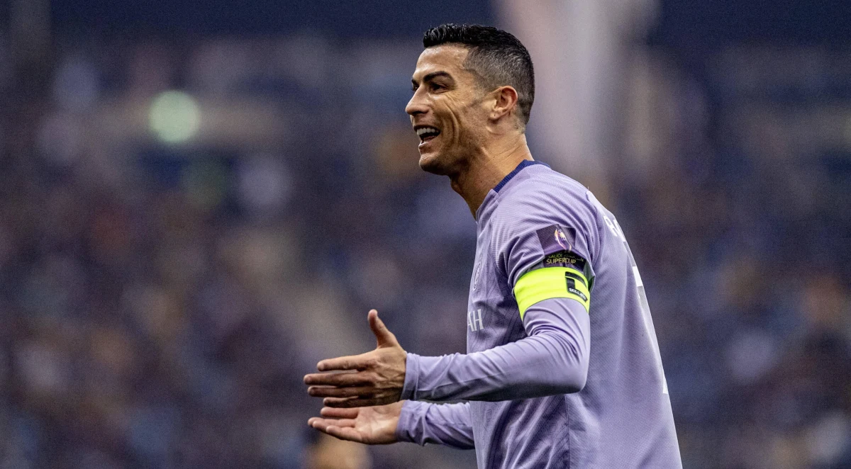 Według magazynu "Forbes" najlepiej opłacanymi sportowcami świata są piłkarze. Mowa o Cristiano Ronaldo, Lionelu Messim oraz Kylianie Mbappe.