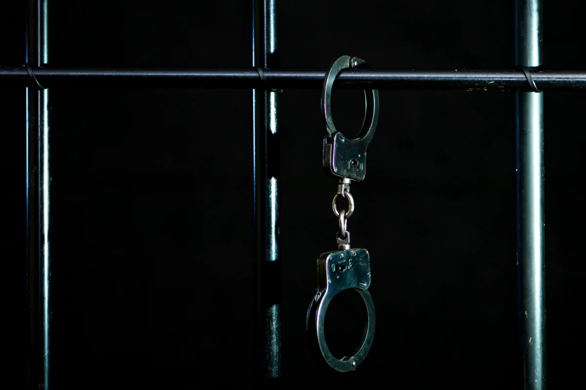 Dożywotnie więzienie grozi 41-letniej Annie T. oskarżonej przez prokuraturę o spowodowanie eksplozji i zawalenia się domu w grudniu 2020 r. w Puławach. W wyniku wybuchu gazu zginęło starsze małżeństwo.