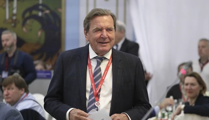 Gerhard Schroeder przegrał batalię o biuro w Bundestagu