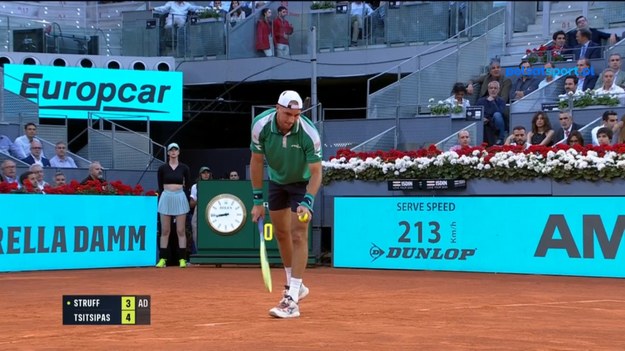 Skrót meczu ćwierćfinałowego turnieju ATP w Madrycie Jan-Lennard Struff - Stefanos Tsitsipas 7:6(5), 5:7, 6:3.