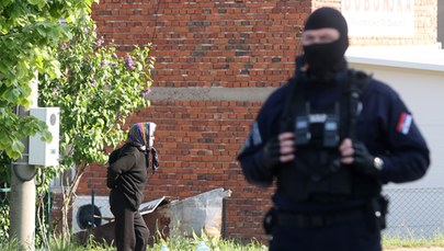 Strzelał z samochodu, zabił 8 osób. Kolejna tragedia w Serbii