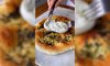 Pyszny truflowy chlebek naan z burratą