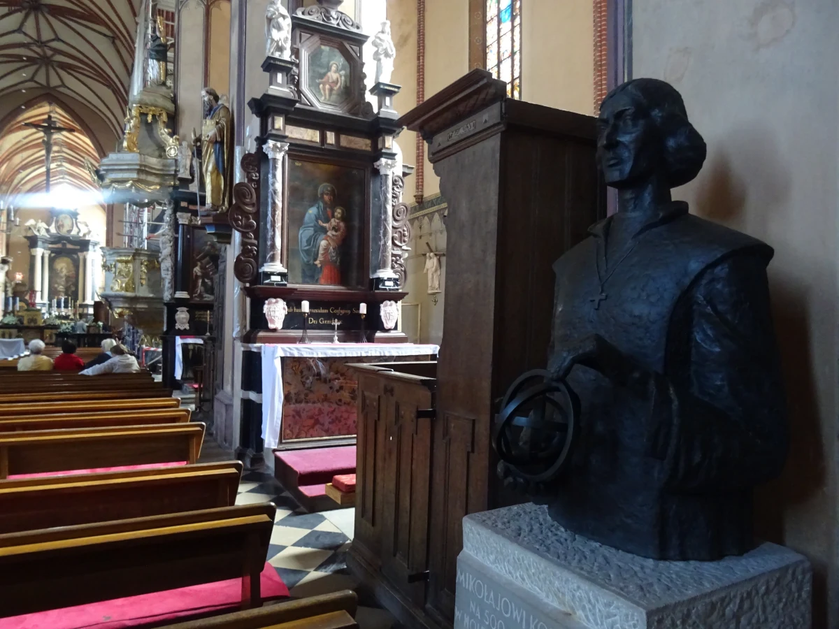 Dotacje o łącznej wysokości 1,5 mln zł przyznał samorząd woj. warmińsko-mazurskiego na wykonanie w tym roku prac związanych z ochroną zabytków w regionie - poinformował Urząd Marszałkowski w Olsztynie. Dofinansowanie otrzymają 42 projekty.