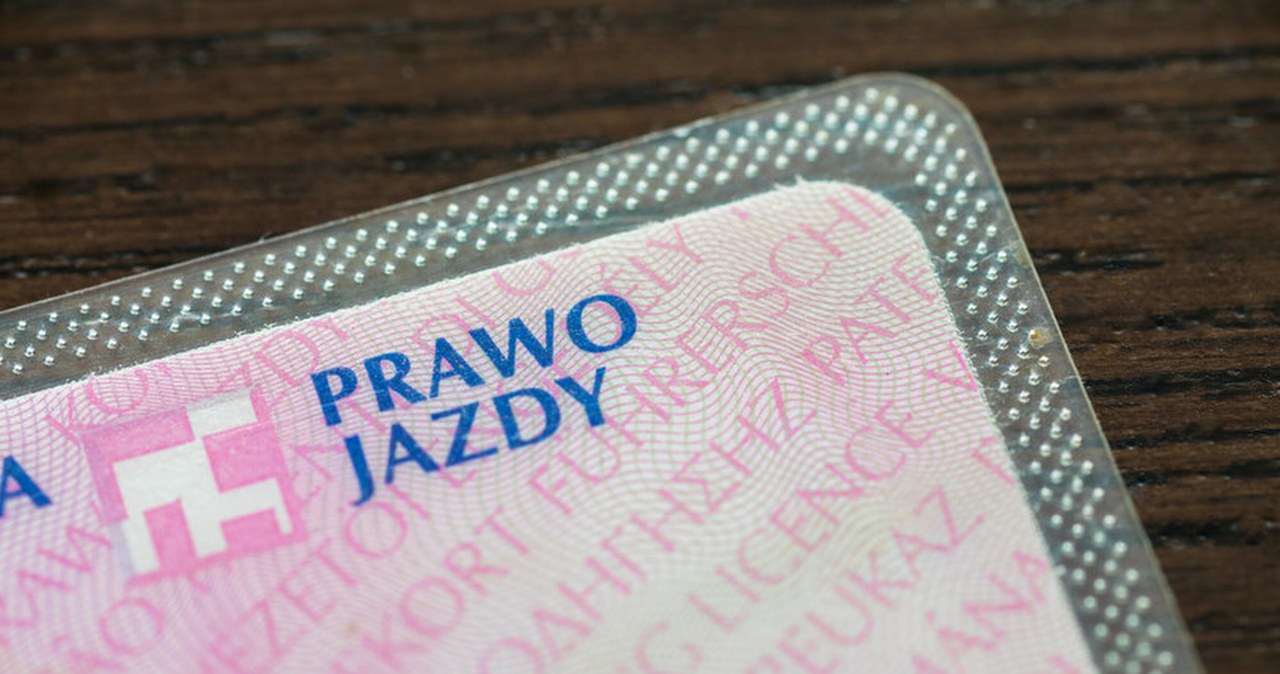 Prawa jazdy wydane przed 2013 rokiem mają istotną wadę. Konieczna wymiana