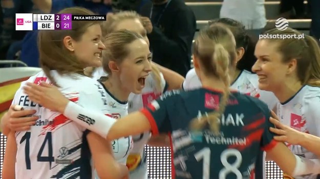 Skrót drugiego meczu o 3. miejsce TAURON Ligi Grot Budowlani Łódź - BKS BOSTIK Bielsko-Biała 3:0 (27:25, 25:11, 25:21).