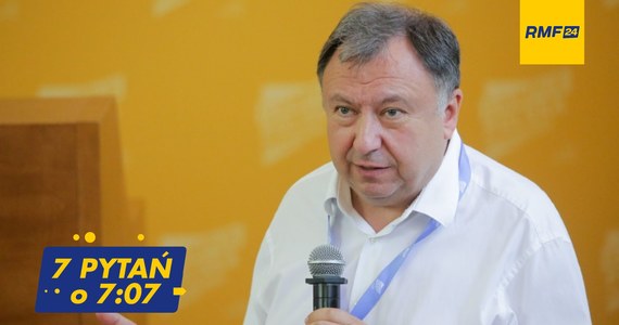 „Problem z kompromisem z Rosją polega na tym, że Rosja nie chce tego kompromisu. To nie jest problem w Ukrainie. Ja jako ukraiński polityk nie piszę się na żaden kompromis” - mówił w rozmowie 7 pytań o 7:07 w internetowym Radiu RMF24 Mykoła Kniażycki, poseł Rady Najwyższej Ukrainy. „Myślę, że wszystkie ukraińskie ziemie muszą wrócić pod ukraińską kontrolę, a armia agresora musi odejść na swoje terytorium. Ale może być też taka sytuacja, że kraje europejskie albo Stany Zjednoczone będą naciskać Ukrainę w stronę negocjacji. Tylko w tej sytuacji nie będzie trudno namówić Ukrainę, tylko Rosję. Bo to Rosja chce zniszczyć Ukrainę” - ocenił.