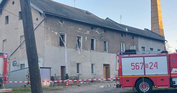 Wybuch gazu w miejscowości Krowiarki niedaleko Raciborza w Śląskiem. Jedna osoba jest ranna, została zabrana do szpitala.