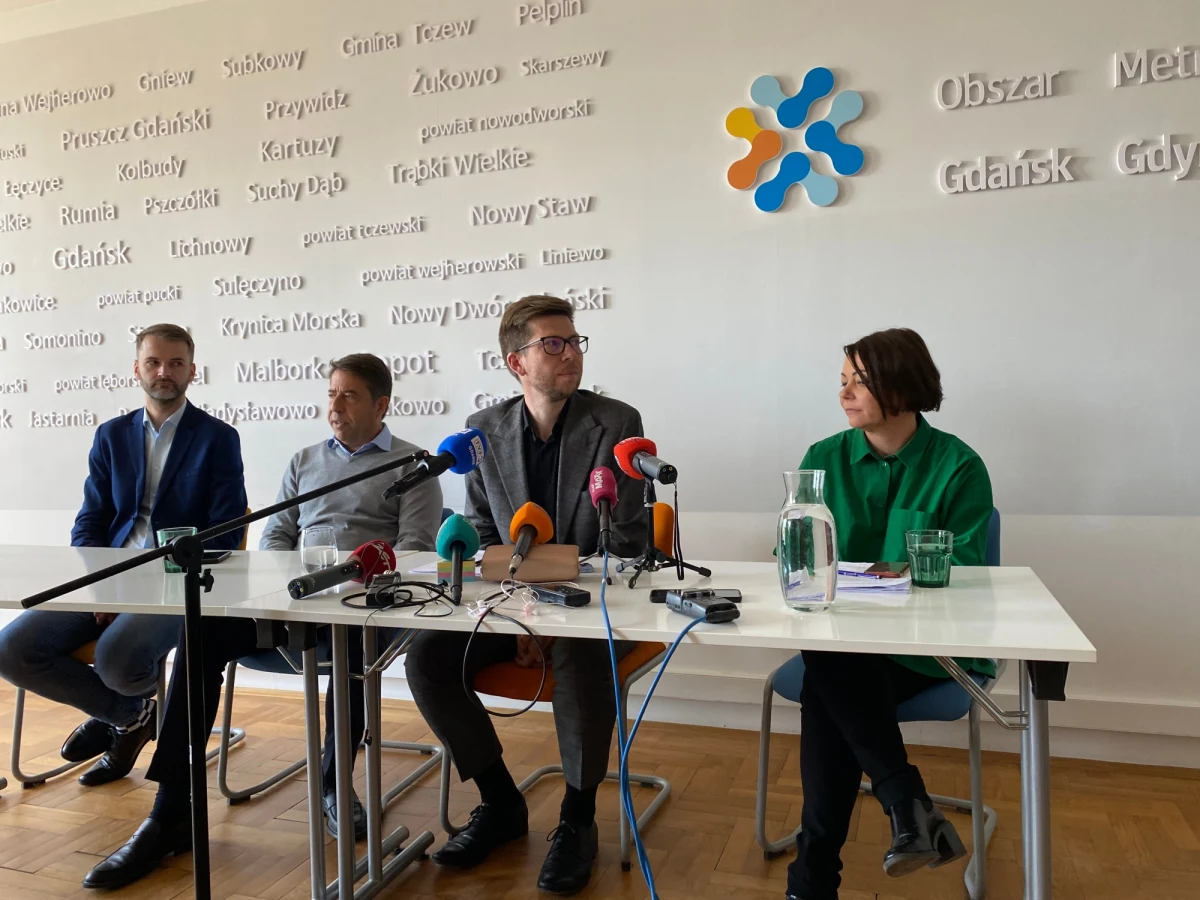 System Mevo 2.0 na pewno nie ruszy w lipcu - ogłosił na dzisiejszej konferencji prasowej Obszar Metropolitalny Gdańsk Gdynia Sopot. Start systemu zależy od tego, jak szybko hiszpański operator, firma City Bike Global upora się z problemami z rowerem miejskim w Sztokholmie.