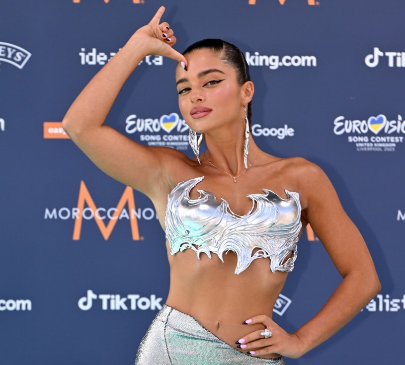 Pochodząca z Izraela wokalistka Noa Kirel została ogłoszona pierwszą uczestniczką tegorocznego Konkursu Piosenki Eurowizji aż na 10 miesięcy przed imprezą. 22-latka cieszy się statusem gwiazdy w swoim kraju, a jej utwór "Unicorn" budzi gorące emocje. Zdaniem bukmacherów wokalistka w finale Eurowizji znajdzie się w ścisłej czołówce