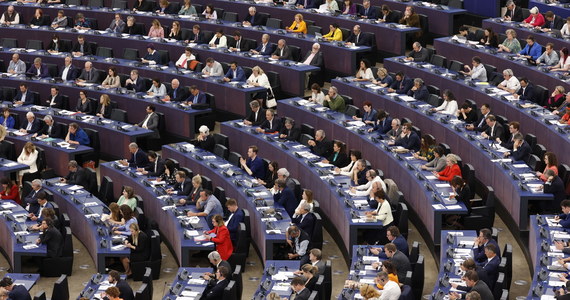 ​Parlament Europejski dał zielone światło dla zawieszenia na kolejny rok unijnych ceł importowych na ukraińskie produkty rolne w celu wsparcia gospodarki tego kraju.