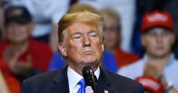 Donald Trump podczas spotkania ze swoimi republikańskimi zwolennikami w stanie New Hampshire stwierdził m.in., że gdyby był prezydentem, nie doszłoby do wojny na Ukrainie. "Jeśli będę prezydentem, będę miał tę wojnę rozstrzygniętą w jeden dzień, w 24 godziny" - zapewniał Trump. 