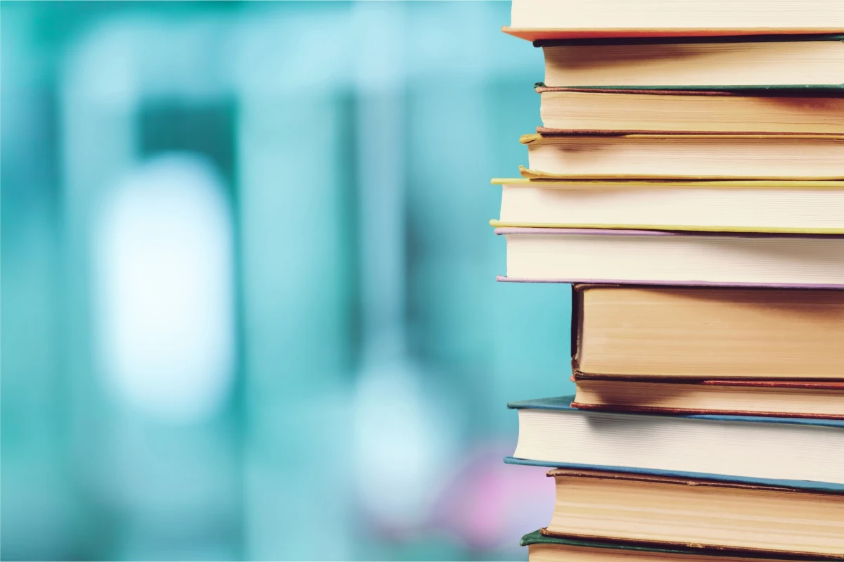 9 maja 2022 roku Biblioteka Raczyńskich uruchomiła największą w Polsce sieć książkomatów. Ich popularność przerosła oczekiwania twórców, a absolutny rekord wypożyczeń padł w marcu tego roku.