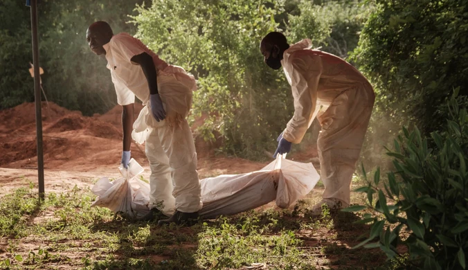 Masowe groby w Kenii. Ofiary sekty pozbawiano narządów wewnętrznych