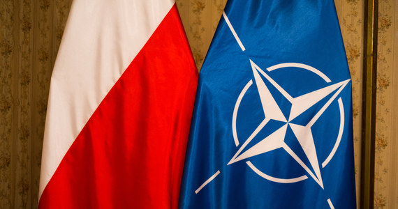 ​System NATO musiał zarejestrować naruszenie polskiej przestrzeni powietrznej, gdy rosyjska rakieta spadła w okolicach Bydgoszczy - wynika z nieoficjalnych rozmów brukselskiej korespondentki RMF FM Katarzyny Szymańskiej-Borginon w Kwaterze Głównej NATO. Pytane o to oficjalnie służby prasowe Sojuszu Północnoatlantyckiego odsyłają jednak do polskich władz.
