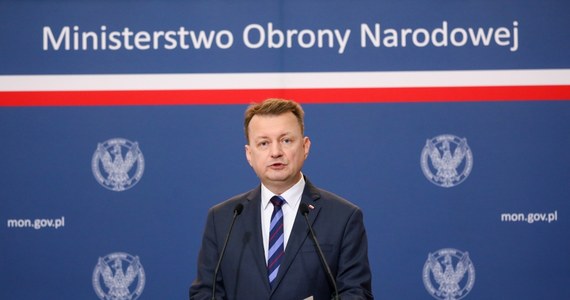 Na stronach Ministerstwa Obrony Narodowej pojawił się komunikat w sprawie raportu dotyczącego znalezienia szczątków rosyjskiej rakiety pod Bydgoszczą. „Wnioski raportu przekazanego prezydentowi i premierowi wyraźnie wskazują na zaniedbania Dowódcy Operacyjnego Rodzajów Sił Zbrojnych i są zbieżne z wynikami przekazanej niedawno MON kontroli NIK” – przekazano. W wersję przedstawianą przez resort obrony i ministra Błaszczaka nie wierzy jednak wielu generałów.