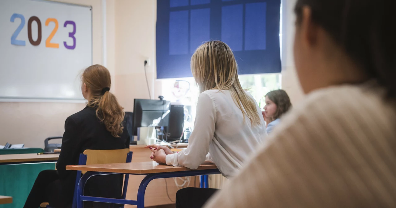 Maturzyści zdają dziś egzamin z geografii 