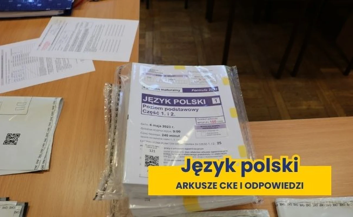 Za tegorocznymi maturzystami egzamin z języka polskiego na poziomie podstawowym. Absolwenci liceów ogólnokształcących, techników i szkół branżowych II stopnia pisali maturę w dwóch formułach - 2023 i 2015. Na naszej stronie publikujemy arkusze CKE oraz propozycje odpowiedzi dla matury w formule 2023 z języka polskiego.