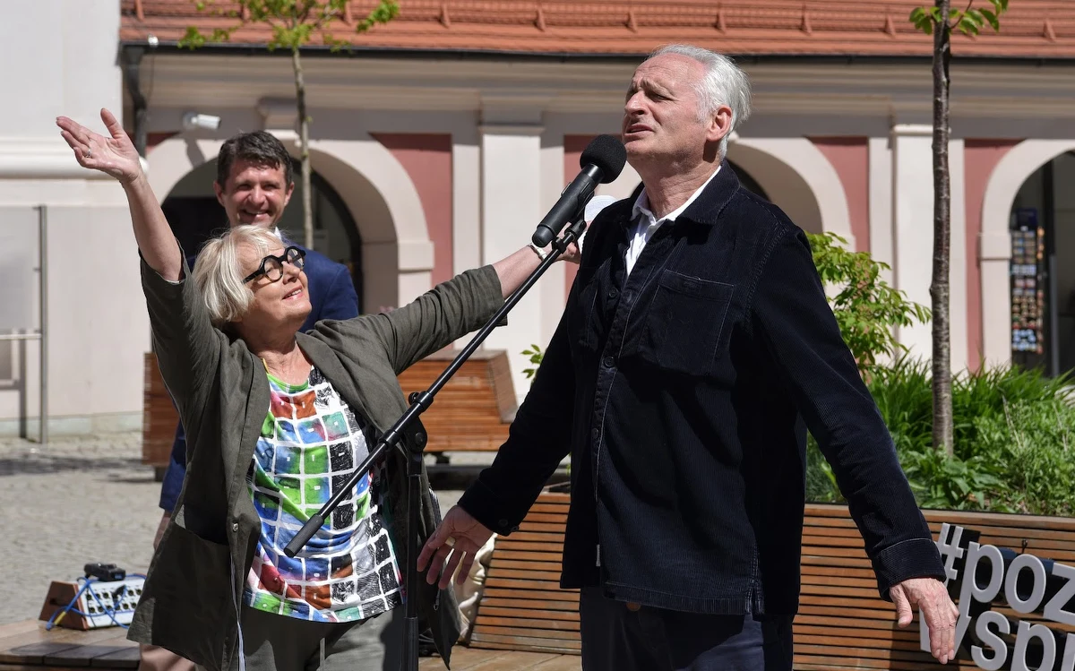 Dixieland, swing, jazz uniwersalny, uliczny, taniec nowoczesny i wiele innych gatunków tańca pojawi się w tym roku na jubileuszowej edycji Dancing fairPlayce Poznań 2023. To będzie już trzydziesta odsłona międzynarodowych warsztatów tanecznych organizowanych w stolicy Wielkopolski.