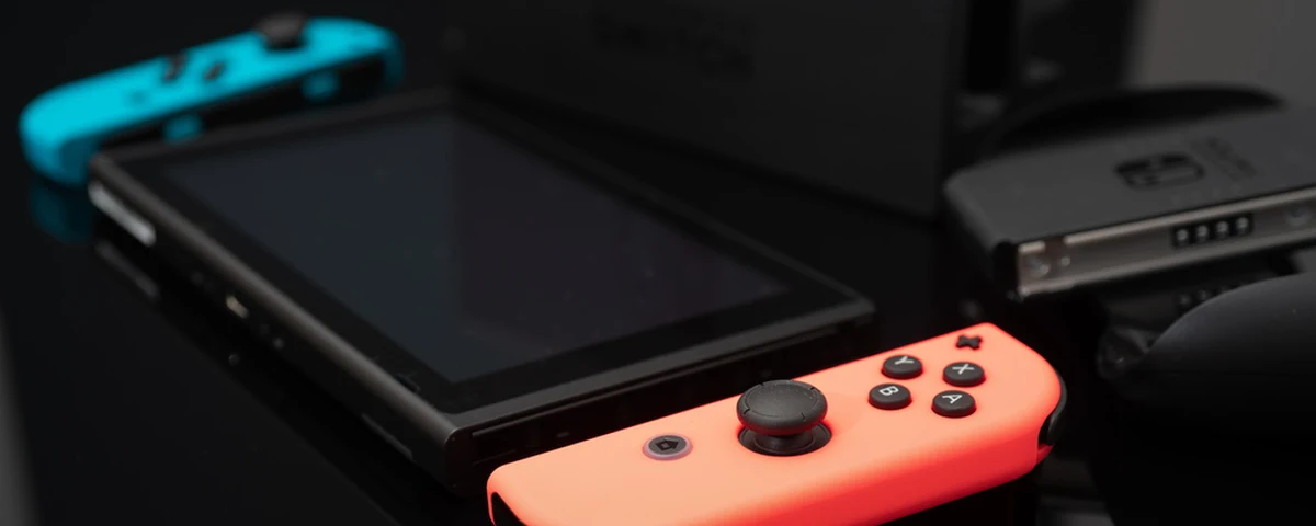 Kilka dni temu swoją premierę miała gra na Nintendo Switch - The Legend of Zelda: Tears of the Kingdom. Pierwsze oceny i recenzje wskazują na to, że może to być kandydat do tytułu gry roku. Warto przypomnieć, że pierwsza gra tej serii została wydana w 1986 roku. 